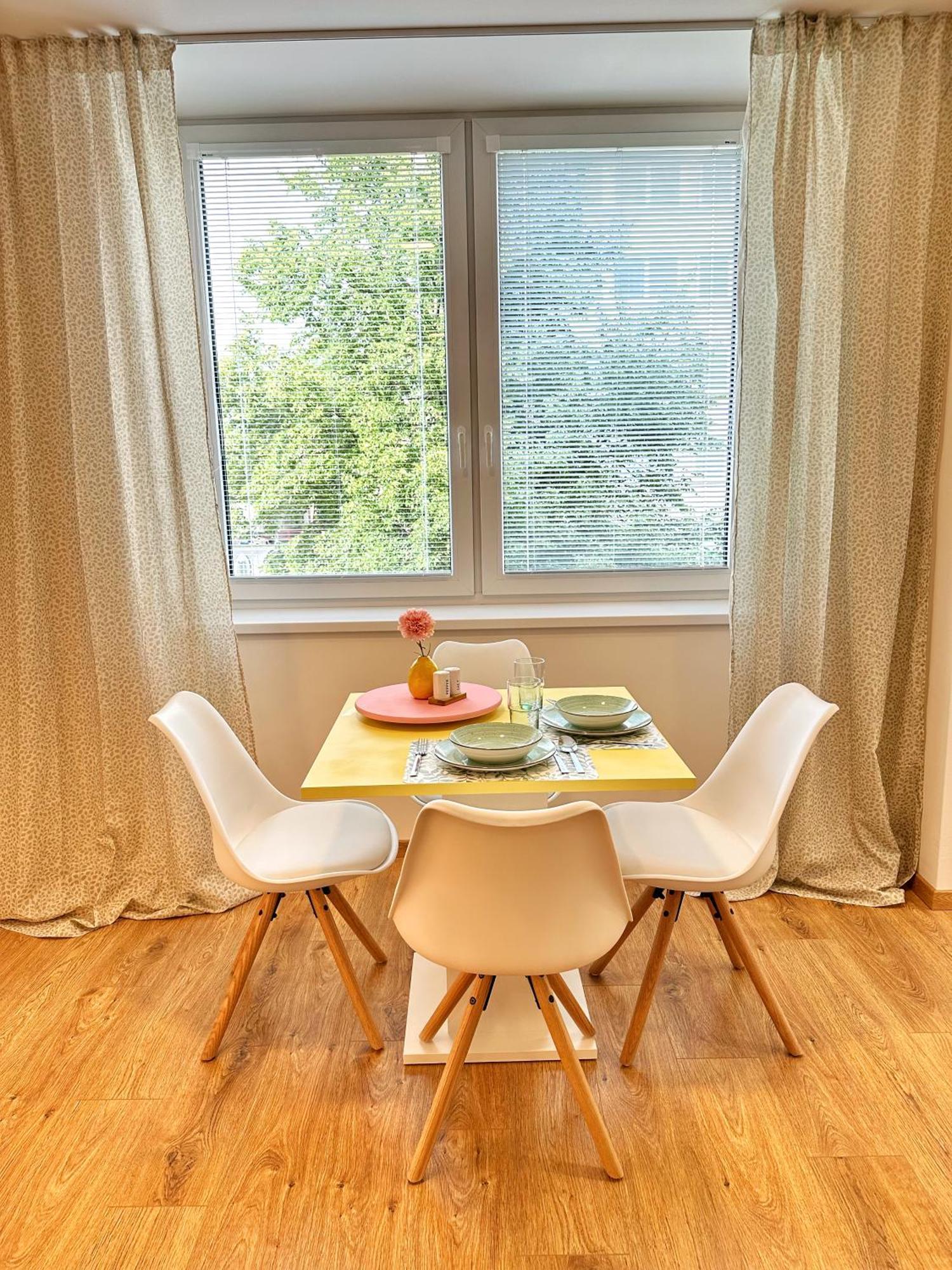 City Apartment I Тренчин Екстер'єр фото